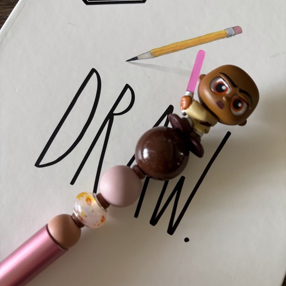 Disney Doorables: Star Wars: Mace Windu handmade beaded pen - Picture 1 of 3